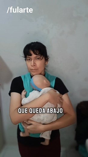 El fular elástico es perfecto para recién nacidos, ofreciendo comodidad y cercanía. Sin embargo, ¿estás segura de que lo estás usando correctamente? En este video, te mostramos 3 errores comunes al cargar con un fular y cómo evitarlos para que tú y tu bebé disfruten de un porteo seguro y ergonómico. Tutorial paso a paso. Soy Diana Belinda, Asesora de Porteo, Educadora de Lactancia y artesana de portabebés. Envíos a todo el mundo. | Diana Belinda - Creando y criando