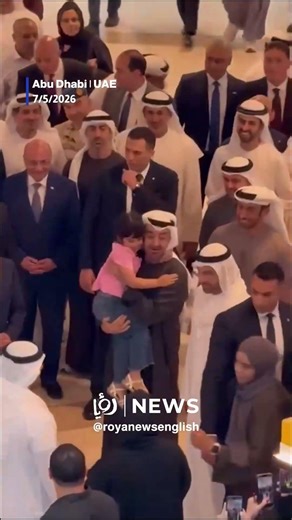 UAE President, Egyptian counterpart tour a mall in Abu Dhabi