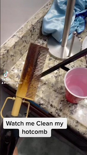 How to clean a hotcomb #hotcomb #hottools #hairproducts #flatiron #curlingiron #hair #hairtutorial