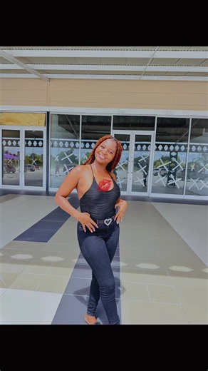 Body 🔥 🩷🫂#Sharon #Queen