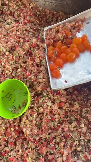 Vị nào cũng ngon hết ,tầm này đặt bánh đem biếu là vừa rồi mọi người ơi@Thu Hương #xuhuong #tiktok #huong091283 #theanh28 #muchoanhuong #bokhohoanhuong #mamtephoanhuong