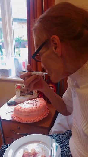 Birthday in a brain specialist unit - Still thinking of the smoke 🤦‍♀️🤣🍁#braininjury #survivor #mum #recovery #mindplaystricks