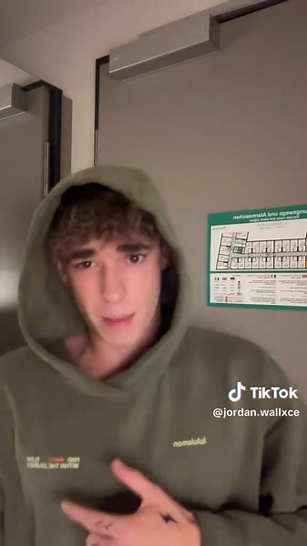 jordan.wallxce (@jordan.wallxce)’s videos with Which One - Drake & Central Cee