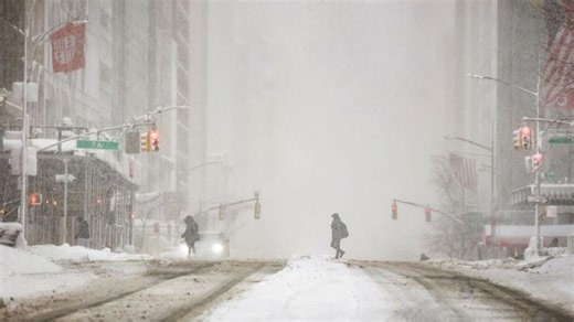 Massive snowstorm batters northeastern US, cutting power to hundreds of thousands