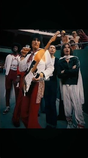 When Ronnie first joined #fec #rolllingstones #ronniewood