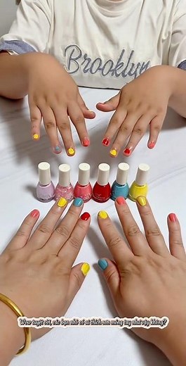 REVIEW set of 6 super cool nail polish bottles, do you like them? #funnyshorts #cutethings #nails