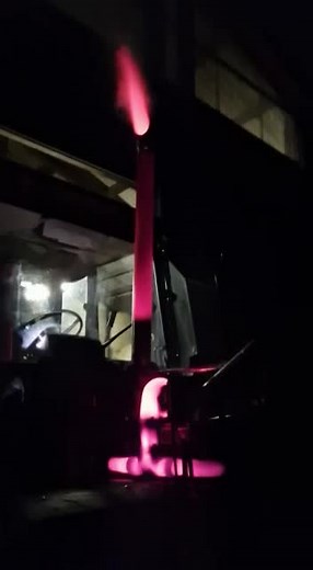 @Lukas Willmann258 @Agrarbetrieb Willmann @Marvin Uebel @c.willmann #1255 #leistungstattvario #ihc #vollepulle