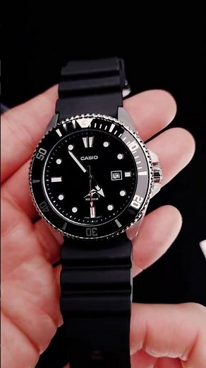 Why does Bill Gates wear this watch? Casio Black Marlin 🐟 | Best Budget Watch: CASIO MDV-107