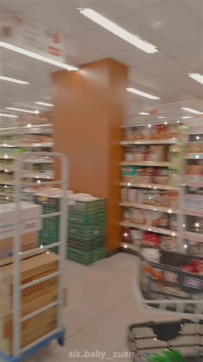 O型嘴😯‼️廷恩跌倒實在是蠻可愛的😗主帳➡️@six.baby_zuan #生活碎片 #火鍋派對