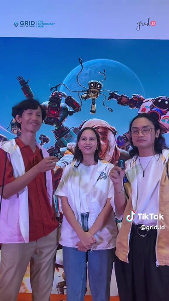 Kenangan Sahabat Masa Kecil Lutesha dan Dimitri