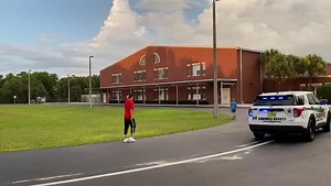 76K views · 2.3K reactions | Honoring fallen Wicomico County Sheriff's Office (MD) Deputy First Class Glenn Hilliard with a 1-mile run carrying the Blue Line Flag | Running 4 Heroes Inc. | Facebook