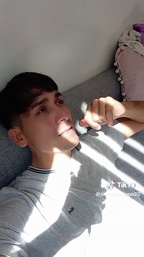 Jonnyelgitano on TikTok