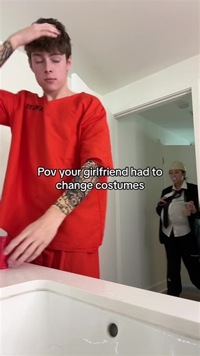 Funny Halloween Costume Mishap | Steve Harvey Impression