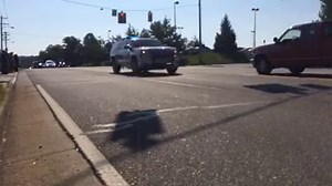 The funeral procession for fallen Maryville police officer Kenny Moats is underway. (Video by Gerald Witt/News Sentinel) Full coverage: http://bit.ly/2bGEuuh | Knoxville News Sentinel