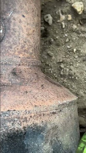 Easy way to remove stuck exhaust temperature sensors. DPF, Catalytic convertor.