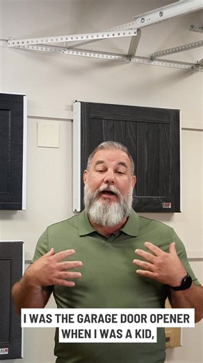 These are not your mom’s garage door openers. 😉 Today’s openers are smarter, quieter, and packed with features that actually make life easier, from app control and smart-home integration to added security and smooth operation. Tommy’s walking through what’s possible… and trust us, it’s a whole new level. Want to see these features in action? Visit our showrooms and check them out for yourself: 📍Huntsville | 2315 Bob Wallace Ave, Suite 108 📍Muscle Shoals | 2402 Woodside Ave #SignatureGarageDoo