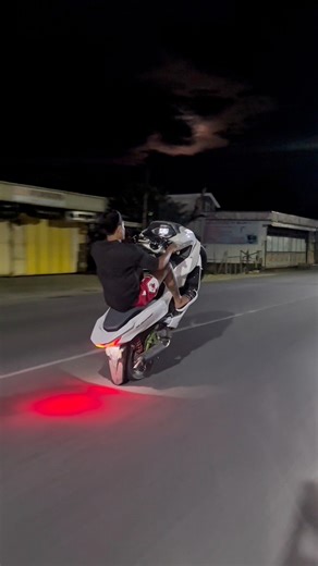 PCX GAMING!!! | Nathaniel Lorenzo