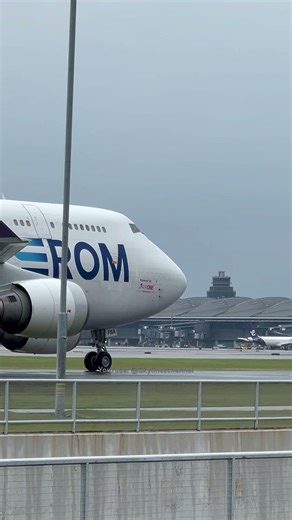 ROM Cargo B747 #aviation #aircraft #airplane #plane #jet #boeing #romania #flying #flight #aeroplane