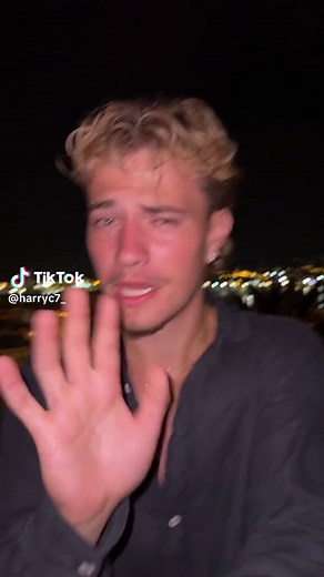 National Anthem Song - Tribute to Patriotism