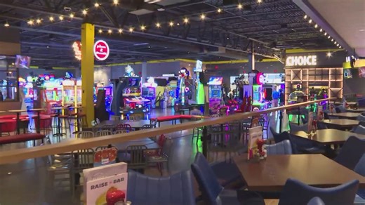 New 'Main Event' entertainment center opens in Greensboro next to Top Golf