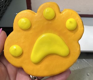 Celebrating The Lion King's 30th with Animal Kingdom's Limited-Edition Treats - Simba Cookie & Slushie | Chip and Company