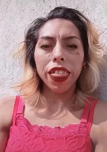 36K views · 339 reactions | Mi prima cantando el 24 en la cena | El Jeringas Lokote Barrio | Facebook