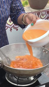 1.1M views · 12K reactions | ମୋ ମା' ଙ୍କ special Bombay Halwa 李 Bahut easy recipe au bahut jaldi tiari hei jaae aie special halwa ta... Full recipe dekhantu au nihati aapana Mane Kari ghare khaantu... chota ru nei bada jaae samasta nku bahut bhala lagiba.. Also...keep following @rosyskitchenofficial ✨ #bombayhalwa #halwa #sweetdish #sweettooth #delicious #recipes #odiareels #odiavoiceover #reelitfeelit #reelsofinstagram #bhubaneswar #rosyskitchen | Rosys Kitchen | Facebook