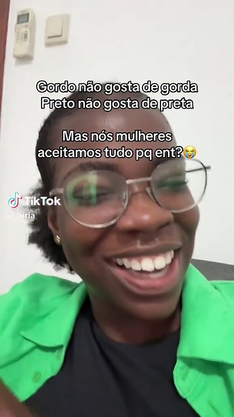 Aceitação e Amor: A Luta das Mulheres Angolanas