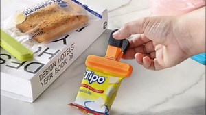 8PCS Chip Bag Clips, HIA Stylish Wide Open Bag Clips for Food Storage, Heavy Seal Grip, Assorted Size (6"*3.3" for 4 and 3"*2.5" for 4)