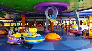 First Look At Alien Swirling Saucers In Toy Story Land! | Chip and Company