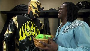 EXCLUSIVE: R-Truth - WWE Universe has gotten it all wrong... AGAIN! #SmackDown | Goldust