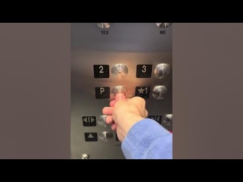 Otis (Mod. EPCO) Hydraulic Lift at 75 Lincoln Highway in Iselin, NJ