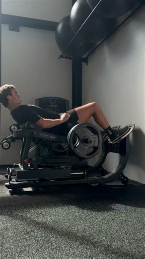 Hip thrust machine - drop catch
