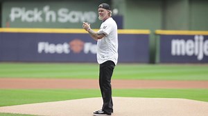 Member of Brewers Wall of Honor, two-time All-Star, and Brewers legend Corey Hart threw out todays first pitch. Welcome back, Corey! | Milwaukee Brewers