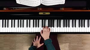 Selecting the best Piano Teachers - How To Play The Piano