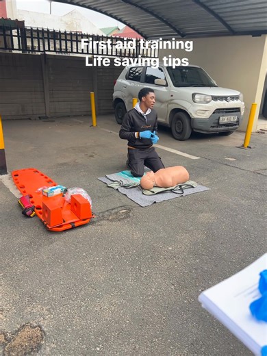 Attended a first aid short course, very informative and helpful even for house hold, ekhaya sebana doctor finish and klaar# #firstaid #emergency-medicalhelp | Nqobile Makamu | Facebook