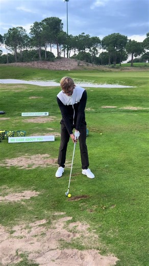 High 7 iron draw 🤑 Will be in Turkey from tomorrow, so let me know what kind of content you guys would be interested to see from me. #fyp #golf #golfswing #draw