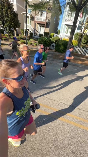 just about the only group run that draws me to consistency (mainly because the average age isn’t 26 and 9.9/10 folks wear a shirt).