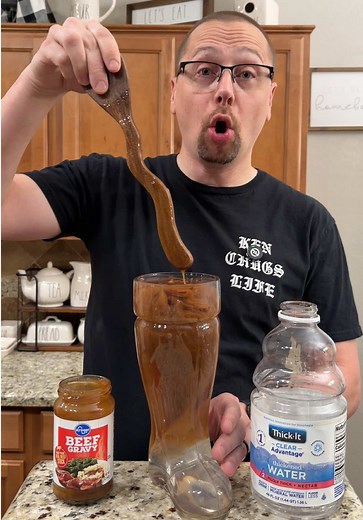 Chugging Thick Beef Gravy! #kenchugs #gravy #fyp | what is thickened water used for