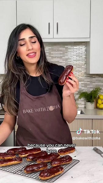 Delicious Homemade Chocolate Eclairs Recipe