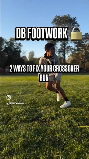 2 Ways to Improve Your Crossover Run Technique 🔒🏈 (Elite DB Footwork)