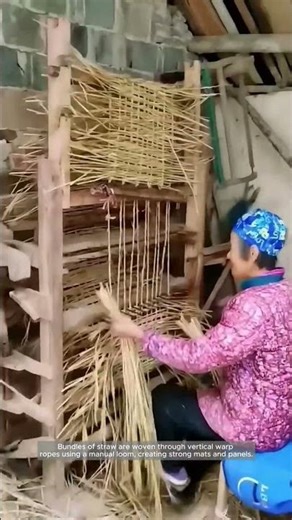Traditional Straw Weaving on a Hand Loom