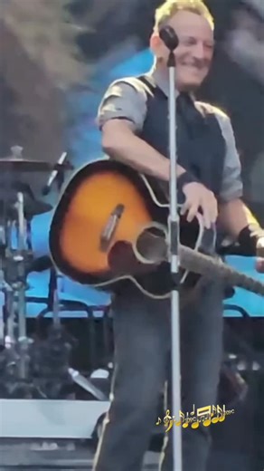 2.1K reactions · 128 shares | Bruce Springsteen - Waitin' On A Sunny Day | Antonio Carlos Dorte | Facebook