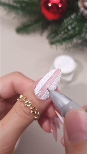 Christmas Cat Eye Nail Art Tutorial ✨ | Easy Festive Nails with CANNI Gel Polish 💅