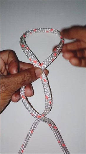 Alpine Butterfly Knot Tutorial #alpinebutterfly #howtotie #ropeloopknot #tutorial #climbing #knots