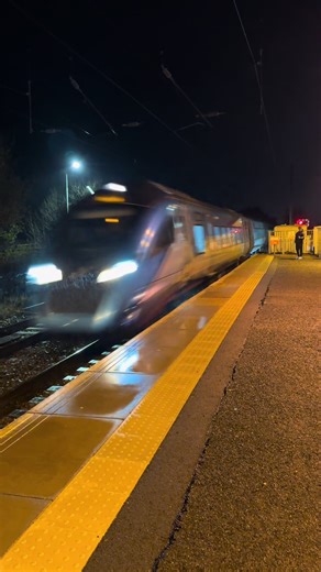 Transpennine Express Class 397 Nova 2 397 (I can’t remember the number!) passes through Kirknewton with a 2 tone Doppler #class397 #transpennineexpress #train #trainspotting #trainspotter