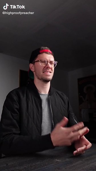 Mixology: Cherry-Infused Cocktail Recipe