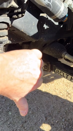 4xfredwilliams on Instagram: "I tore this boot at KOH last year. I need to get it fixed. I have the new @rcvperformance boot, just need to make the time to fix it. #storyofmylife #focusonthegoal #pondscum4runner @thoughtsandprayerscoffee @marlincrawler"