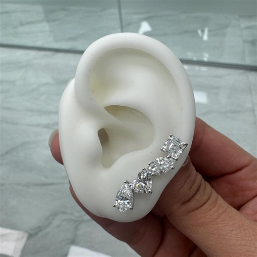 Diamond Ear Crawler Earrings 6.75 Carat, 14K Solid Gold Ear Climber Fancy Diamonds Lab Grown Diamond, Dainty Curved Ear Climber Earrings - Etsy