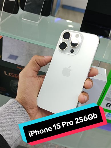 Llegando iPhone 15 Pro 256Gb Promoción en $ / 605$ - Incluye Forro Vidrio y Cargador🛑 Nos Ubicamos en Caracas Sabana Grande CC City market, nivel Plaza, local 164 asesor de ventas gregori 04242411003 #caracas #tiendafisica📍✅ #enviosnacionales #iphone15pro #oferta